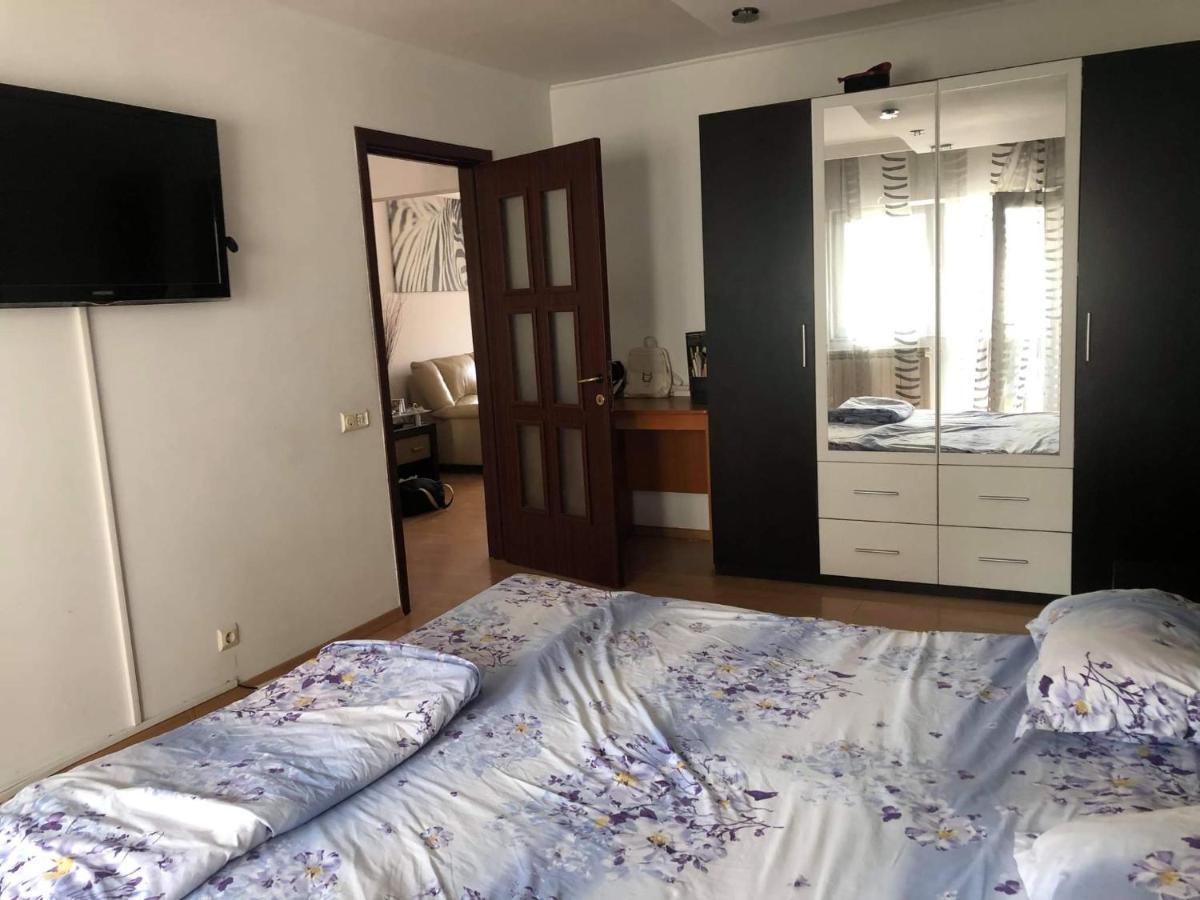 Apartament Apartment Ramnicu Valcea Ngoại thất bức ảnh